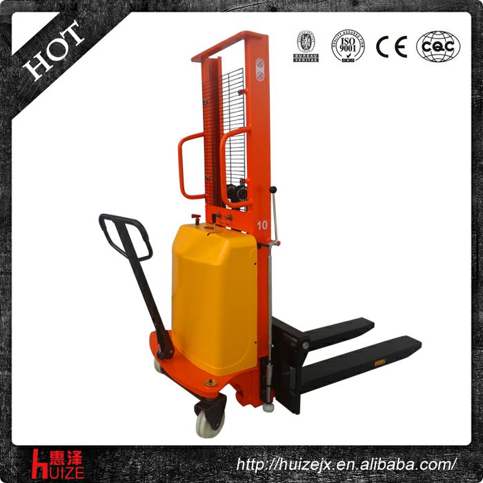 半電動堆高車(單門架) 半電動堆高車(單門架)